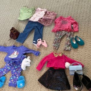 4 Maplelea doll outfits - great condition